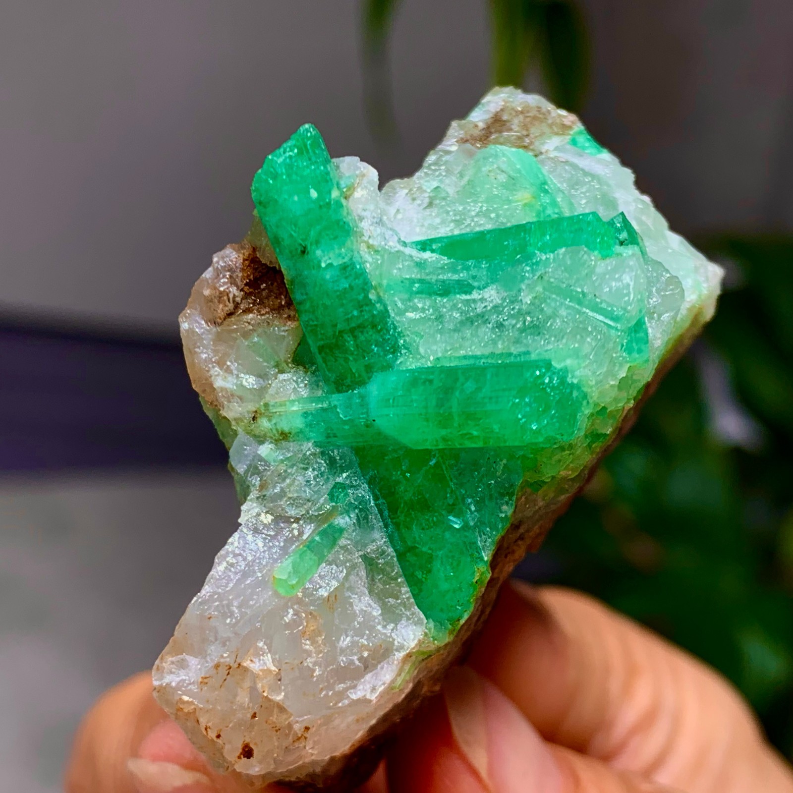 68G Natural Rare Emerald Gem Crystal Mineral Specimen/China