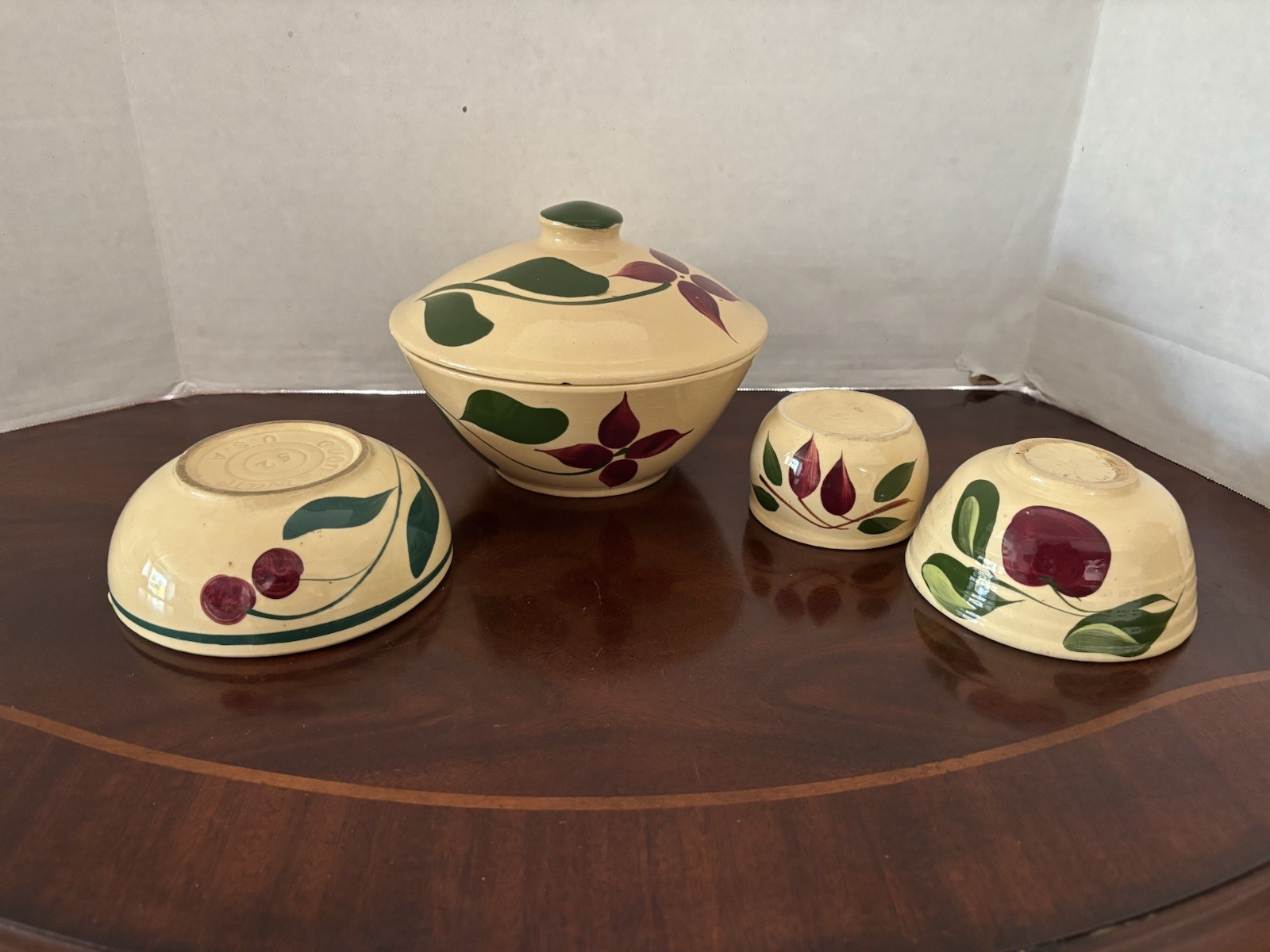 Watt Pottery Oven Ware 4 Pieces Watt Pottery Oven Ware 4 Pieces