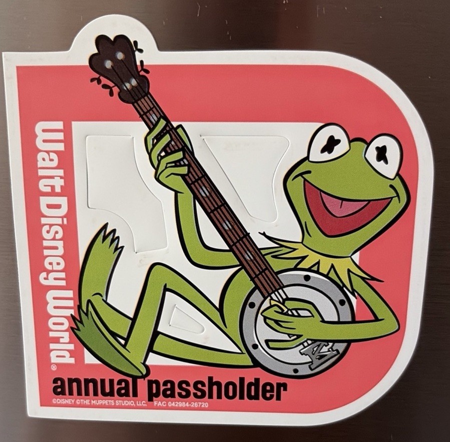Walt Disney World Annual Passholder Magnet | 2026 Kermit the Frog Authentic WDW