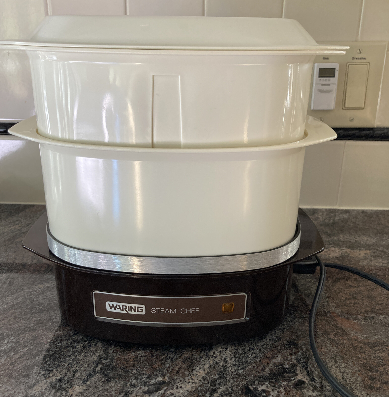 Vintage Waring Steam Chef Stackable Meal Cooker CS510 White Model 11CS12 Works