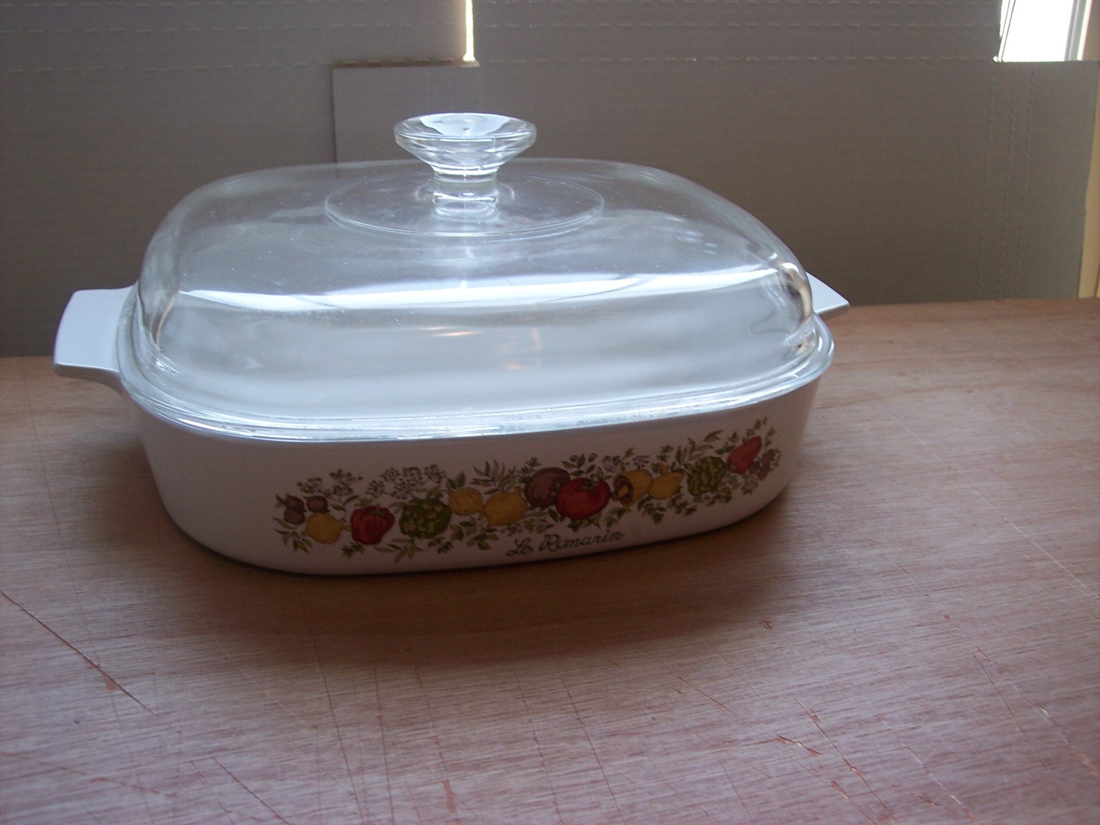 1972-88 Corning Ware Spice O\' Life Romarin A-10-B 10x10x2 Casserole Dish