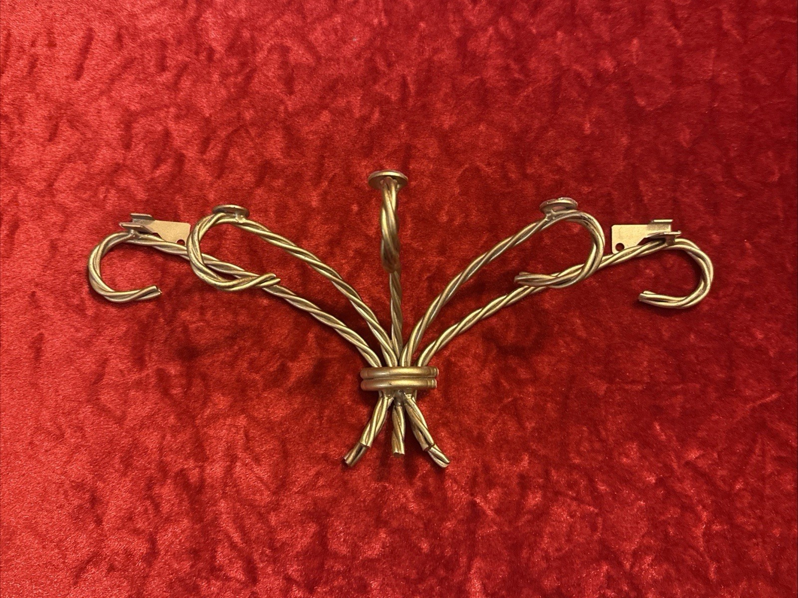 Vtg Metal Shelf Gold Rope Home Interior Missing Top Glass Great Used Condition