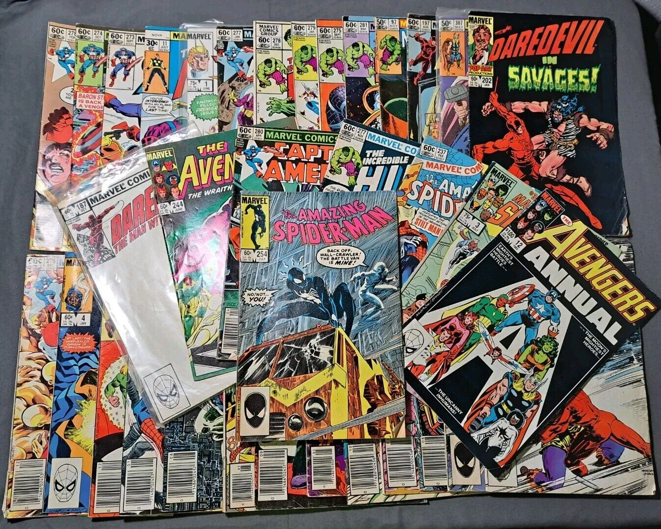 30 Mixed 1980's Vintage Marvel Comic Book Lot🔥 Spiderman X-Men Captain America 