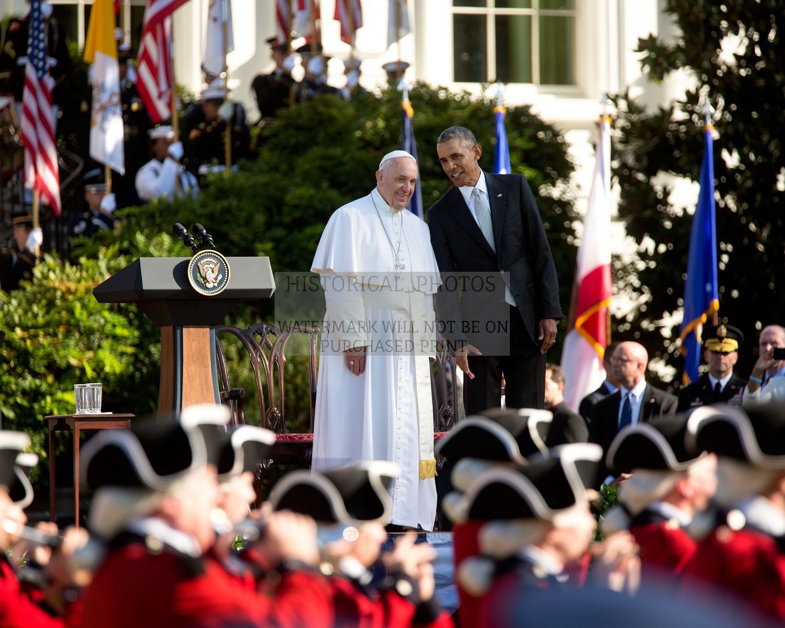 POPE FRANCIS MEETS BARACK OBAMA AT WHITE HOUSE 2016 8X10 PHOTO