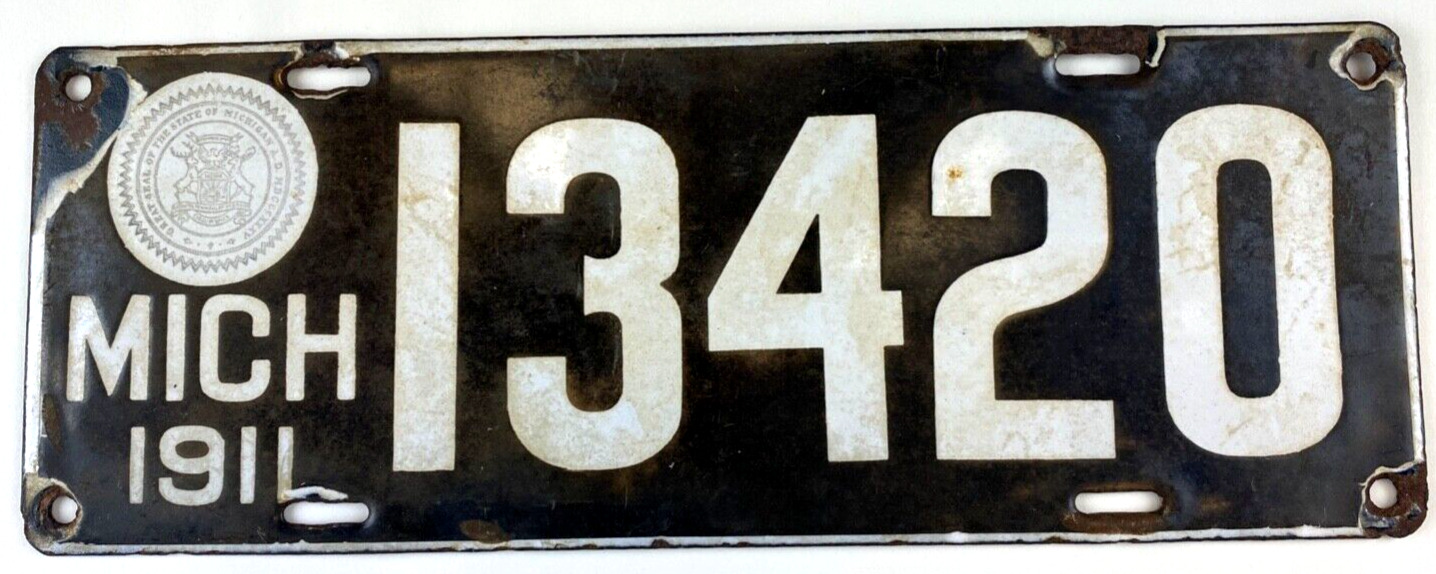 Michigan 1911 Old License Plate Porcelain Auto Tag Vintage Wall Decor Collector