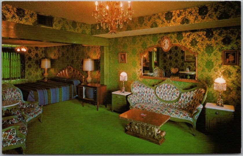 c1960s MADONNA INN POSTCARD San Luis Obispo CA 