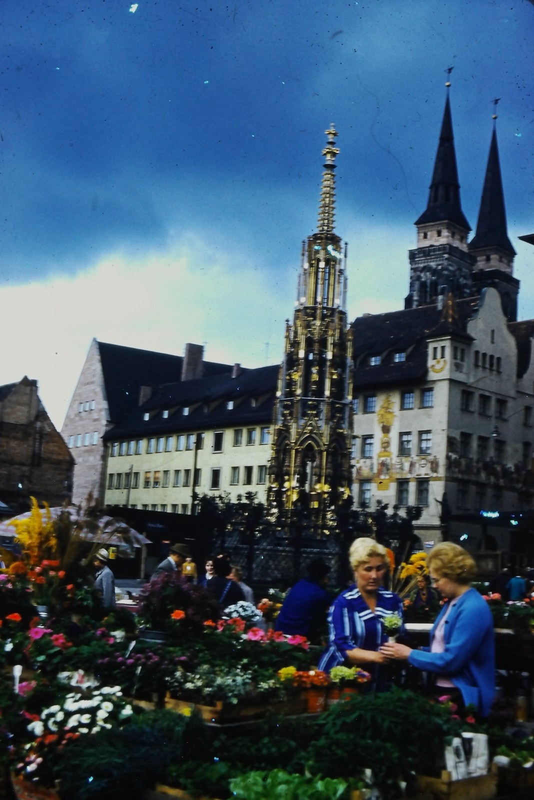 c1960\'s Ektachrome 35mm Slide Schöner Brunnen Frauenkirche Nuremberg Germany