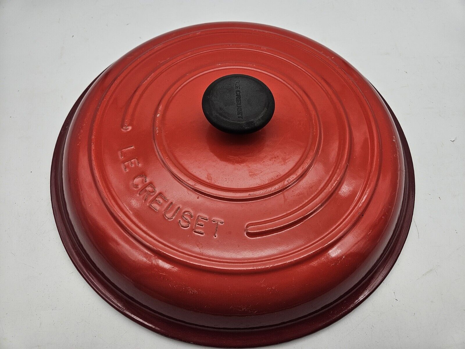 Vintage Le Creuset Red Replacement Part Round # No. 32 LID ONLY France