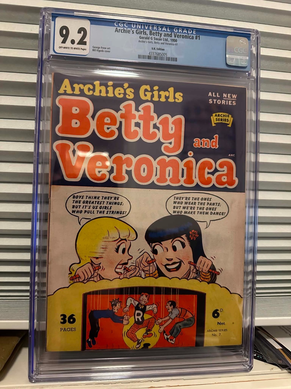 1950 Archie\'s Girls Betty and Veronica #1 CGC 9.2 WORLD\'s HIGHEST GRADED Golden