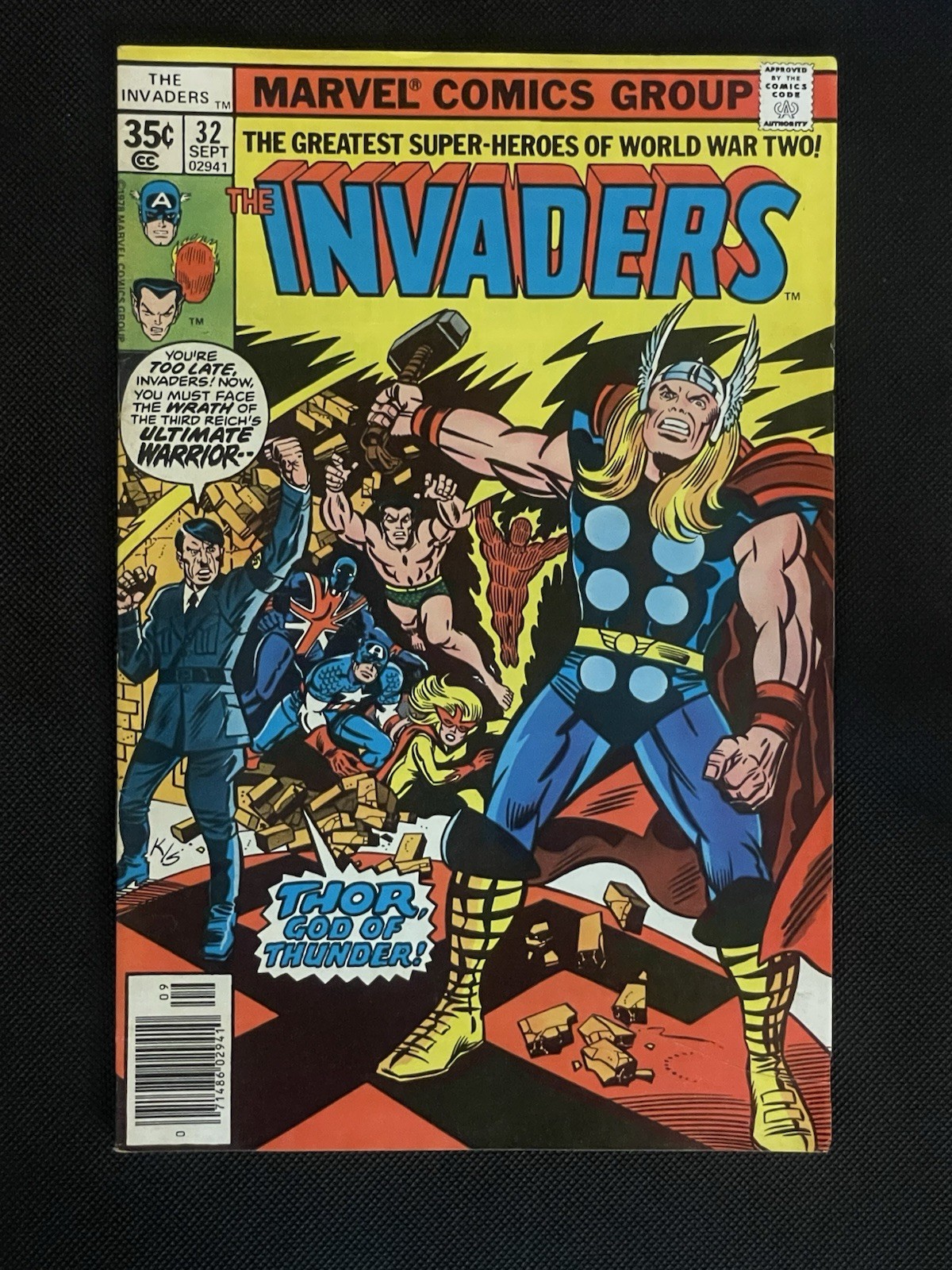 The Invaders #32 (Marvel Comics September 1978) The Invaders #32 (Marvel Comics September 1978)