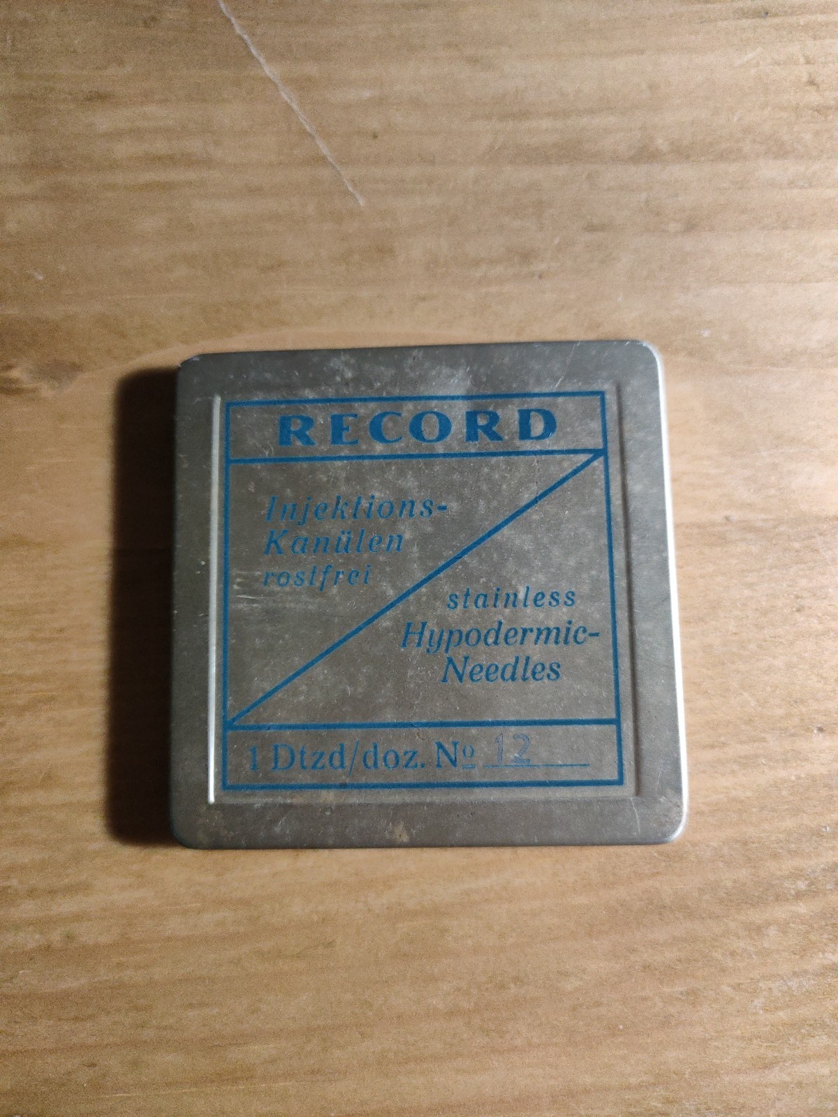Injection Needle Box Unopened CA.1940.  Sealed Syringe Needles Ca 1940