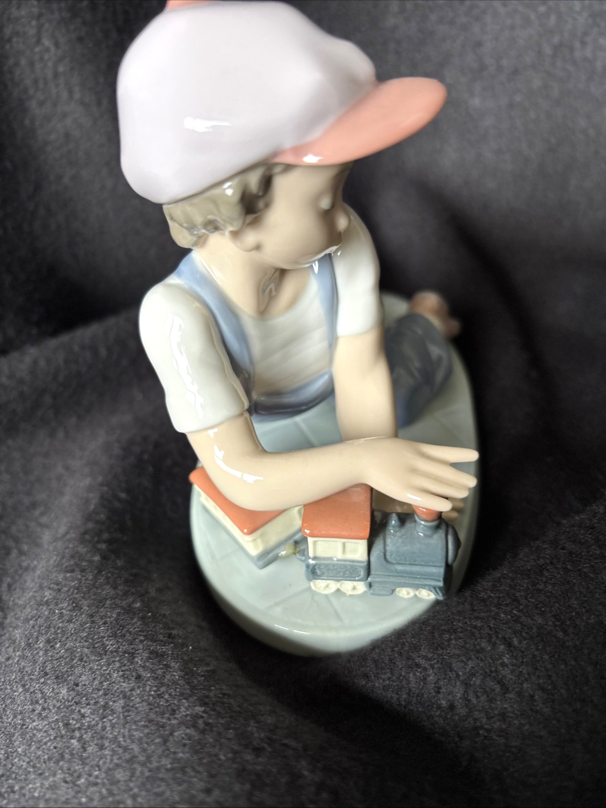 Lladro Figurine 