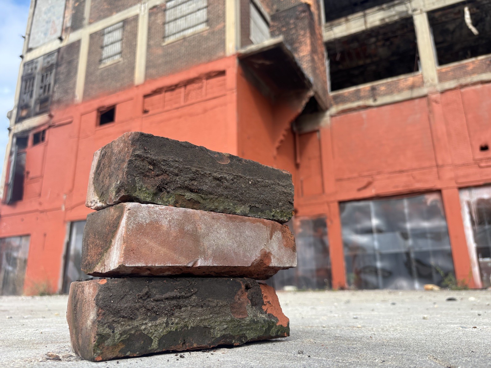 Genuine Historic Packard Automotive Detroit Assembly Plant Brick From 1903. Genuine Historic Packard Automotive Detroit Assembly Plant Brick From 1903.