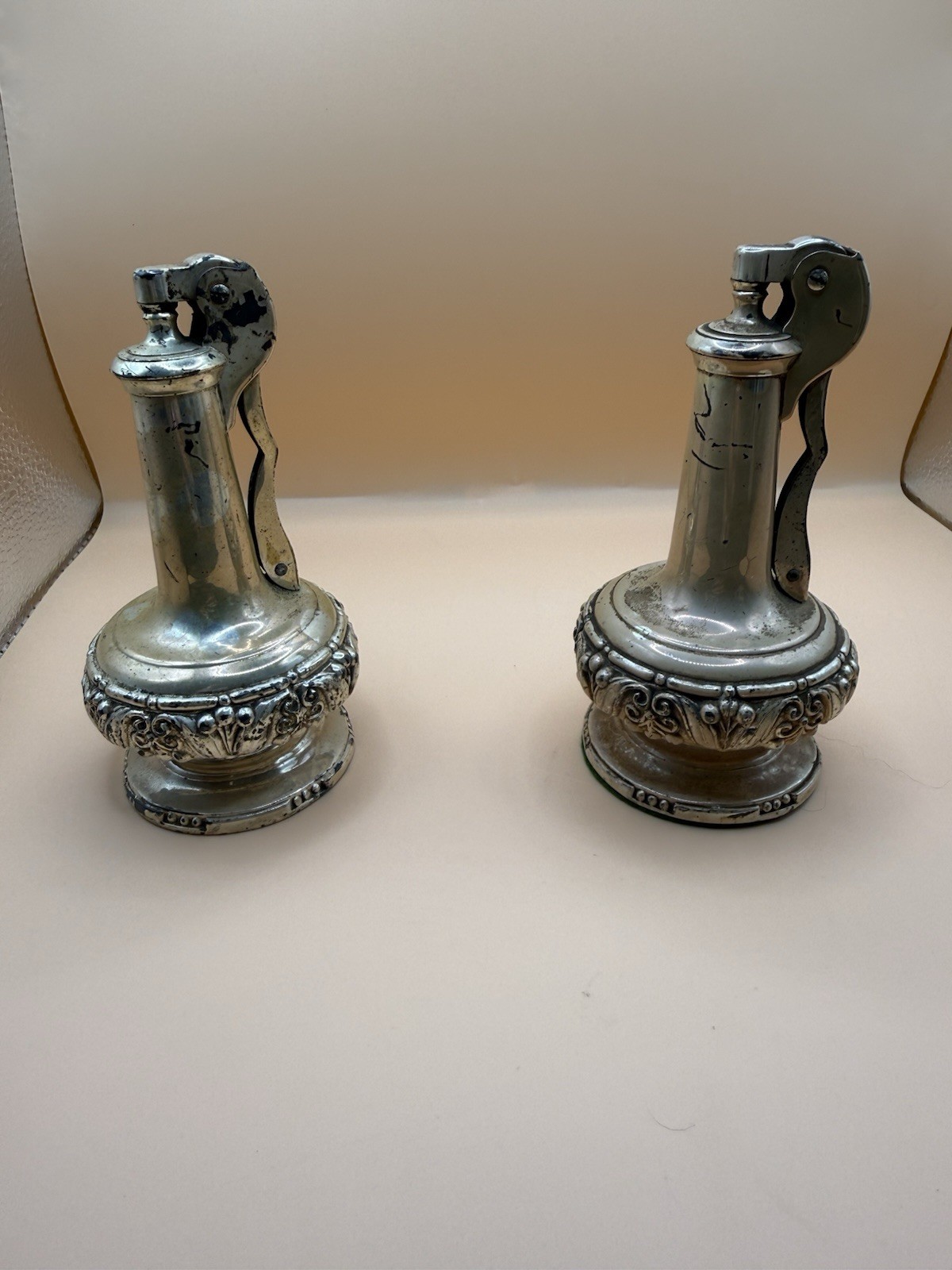 Vintage Ronson Decanter Table Lighters Pair Silver Plate Ornate 4.5” Untested
