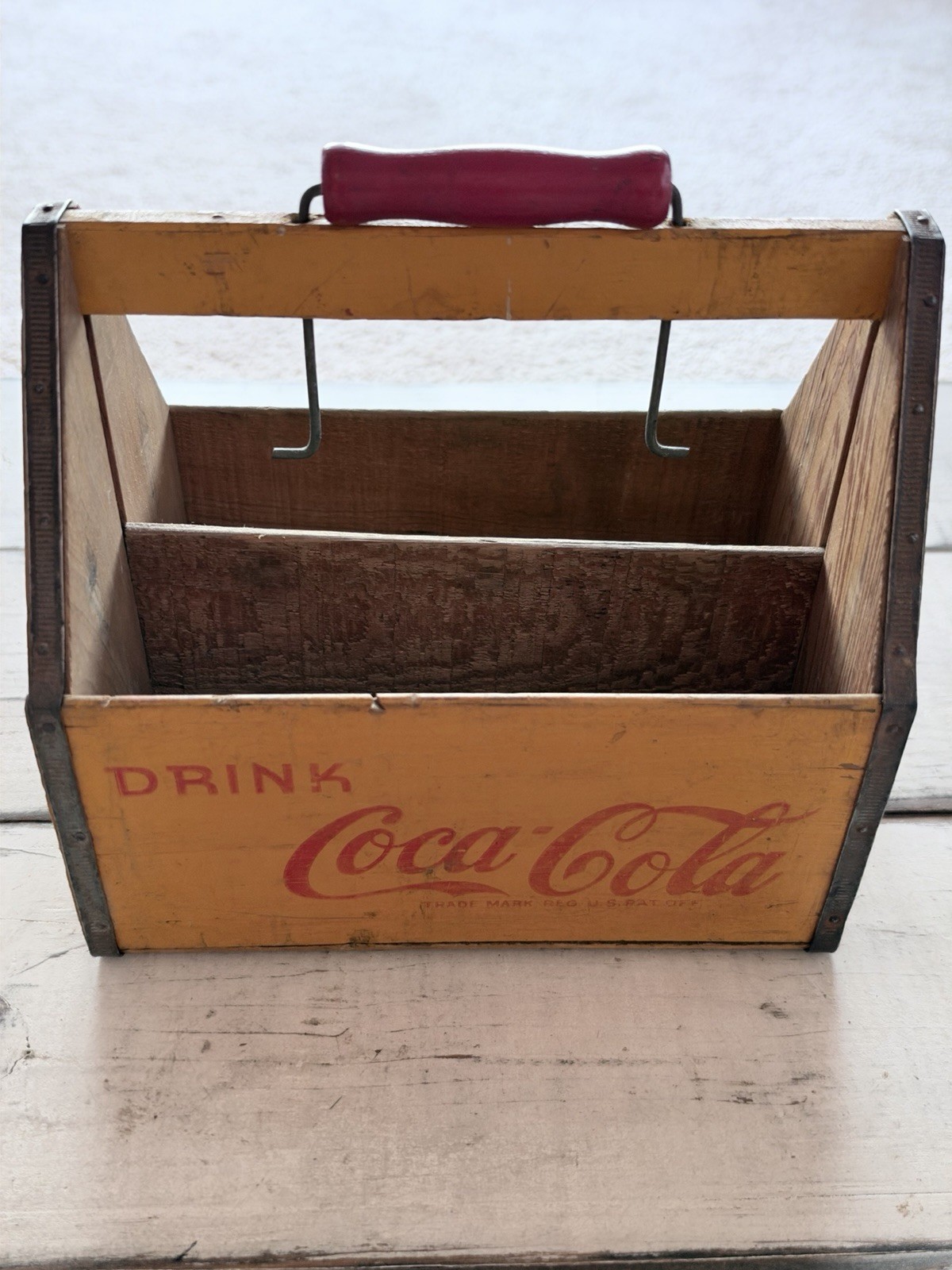 #5407 Vintage Original Wooden 6 Pack Coca Cola Bottle Carrier.
