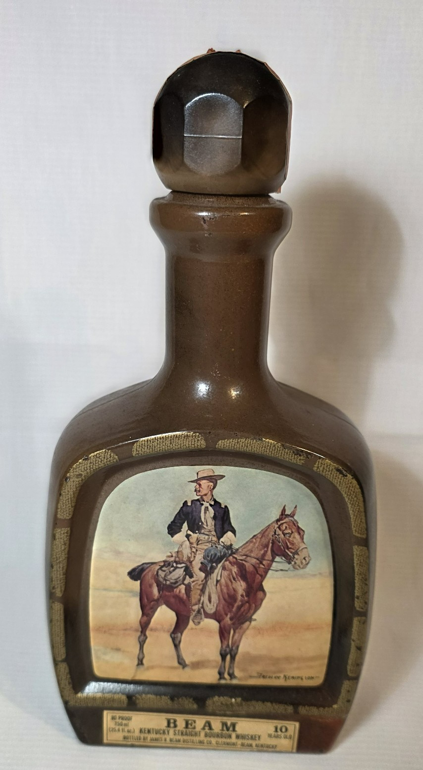 Vintage 1979 Empty Remmington Decanter Featuring Lieutenant S.C. Robertson USA