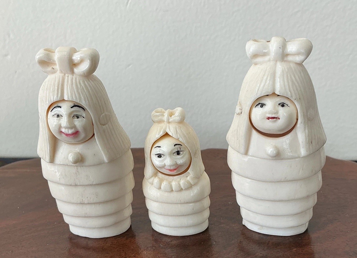 Old Hand Carved Set of 3 Happy/Sad Faces Twister 1.25 2 Rare Found. See Pics