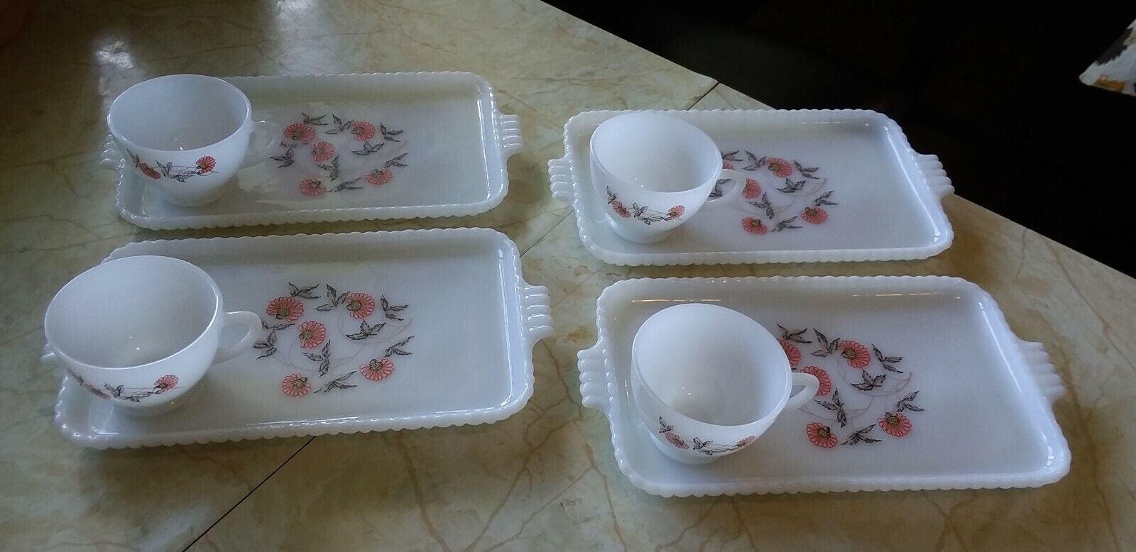 Vtg FireKing Fleurette Milk Glass Snack Trays Set Of 4 Plates 4 Cups - Good Cond