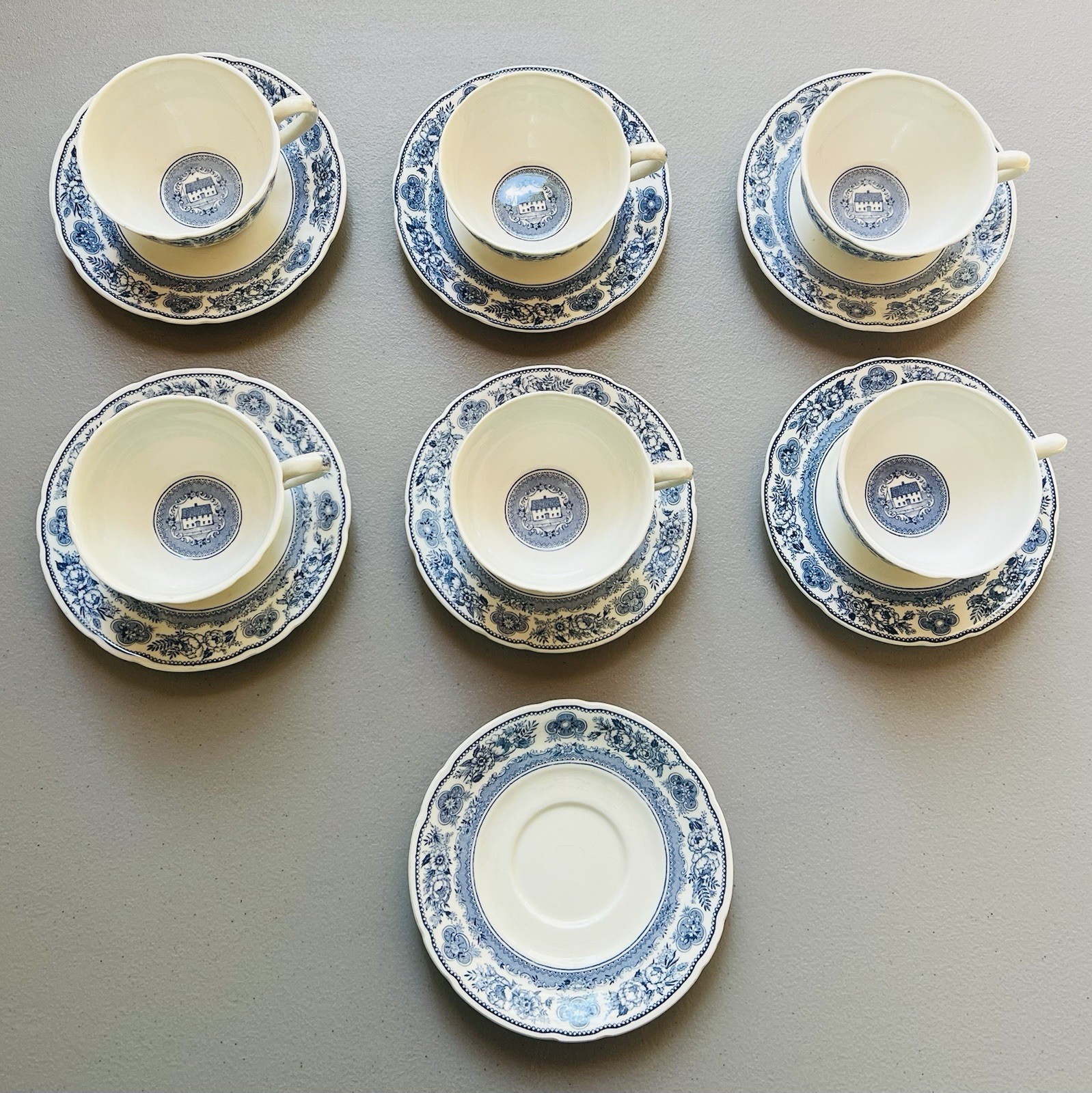 Wedgwood Yale Branford Founder's House Fine China Tea Cup and Saucer (6 Sets)