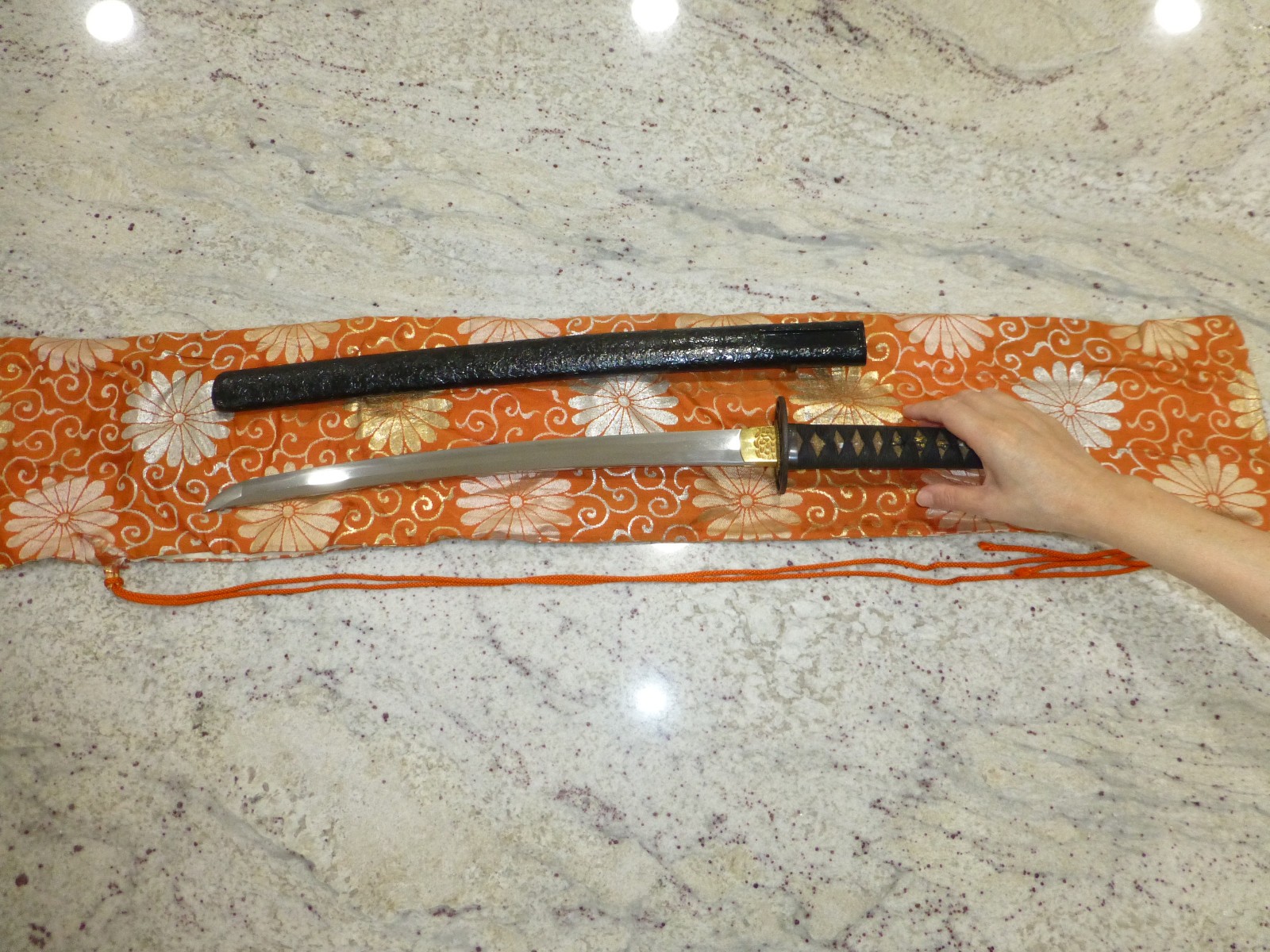 Antique Japanese Hand-Made Tamahagane Folded Steel Wakizashi Sword Singed