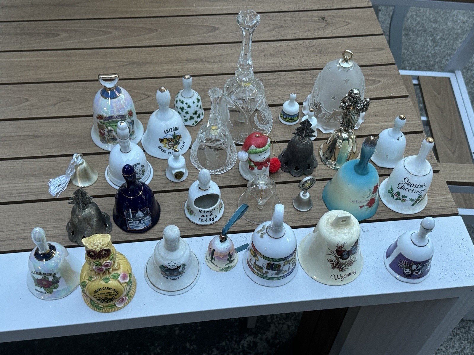 28 Vintage Souvenir State Bells