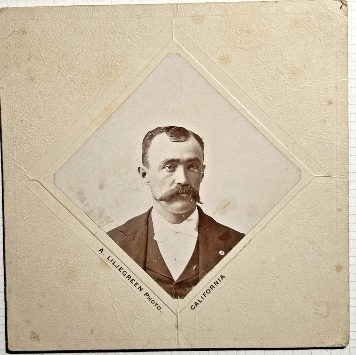 BUTTE COUNTY CA 1890\'s Cabinet Card Mustached Gentleman A. LILJEGREEN Photo 7F