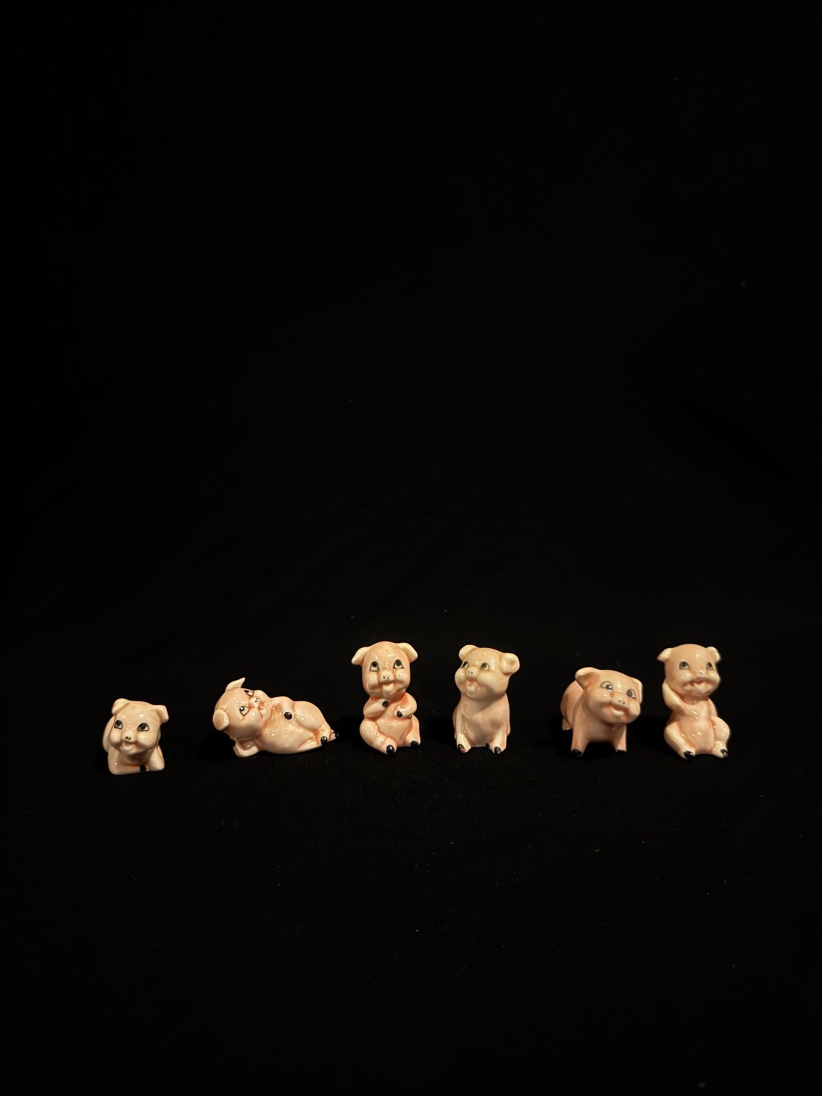 Vintage Set of 6 Mini Ceramic Pig Figurines Cute Farm Animal Collectibles