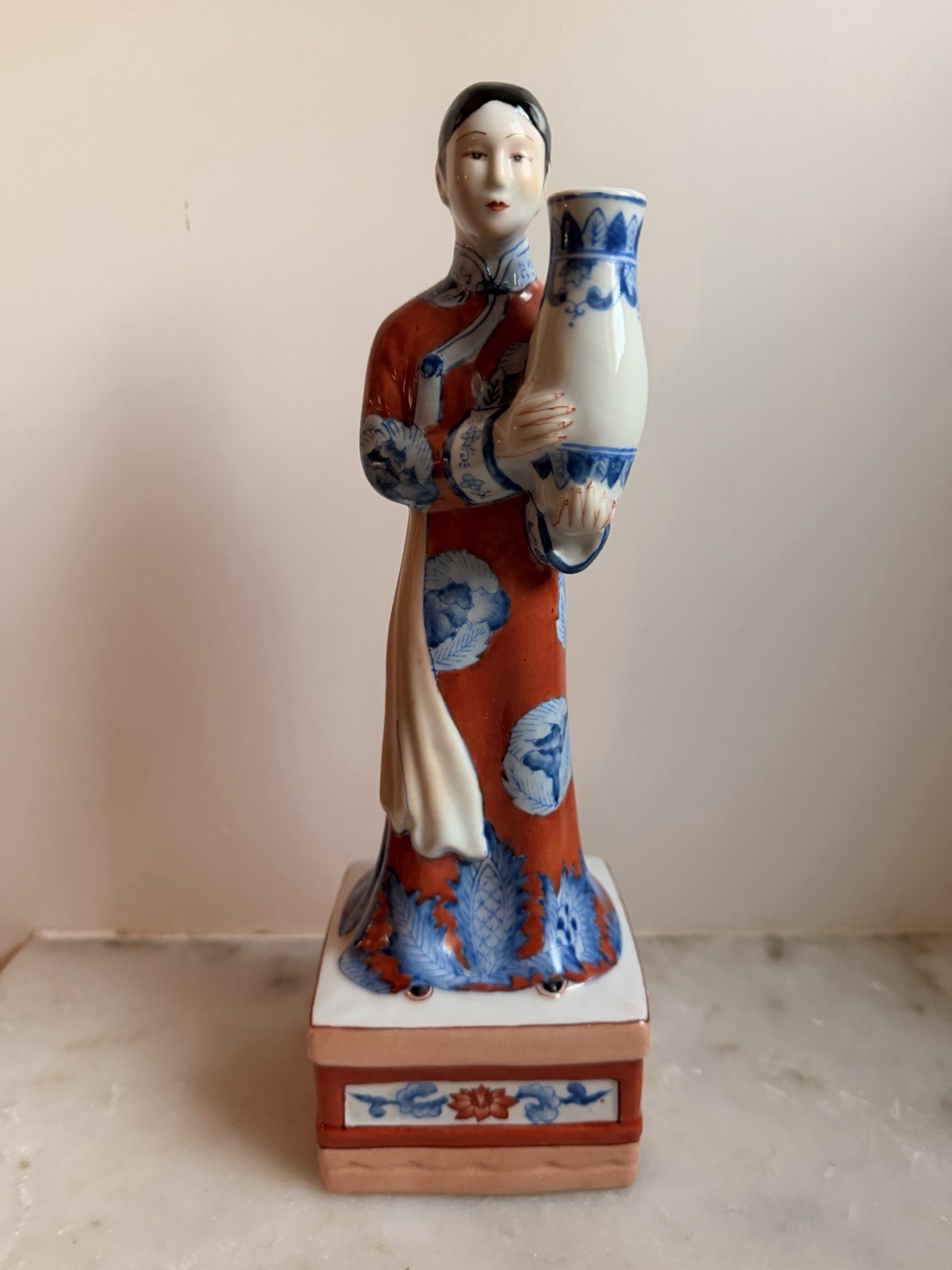 Vintage Andrea by Sadek Chinese Porcelain Figurine Lady With Vase