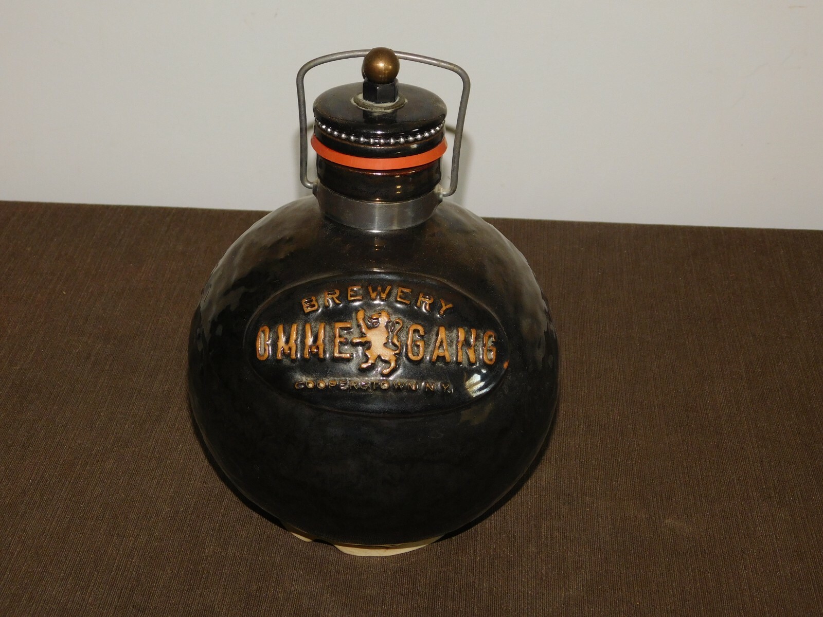 OMME GANG BREWERY COOPERSTOWN NY CERAMIC GRENADE TIME BOMB DECANTER  *EMPTY*