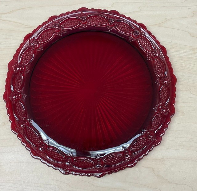 Christmas Tableware 4 Pcs Vintage Avon 1876 Cape Cod Ruby Red Dinner Plates 10.5
