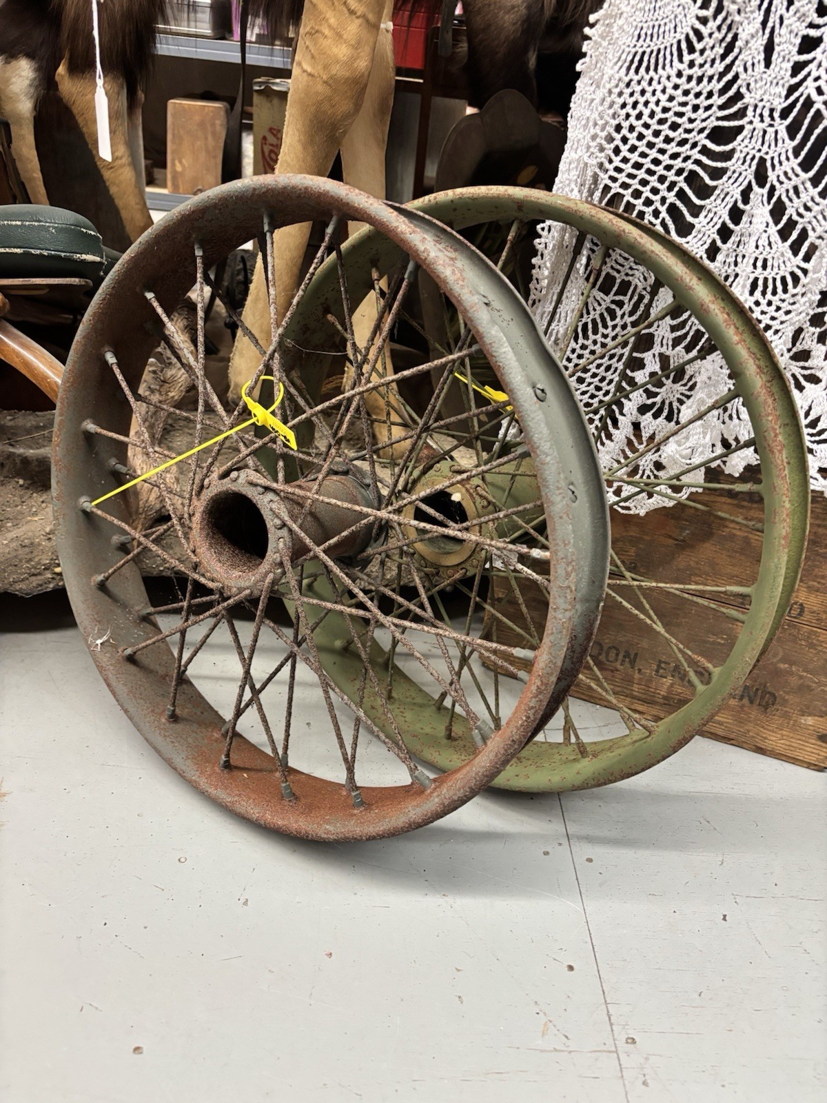 2 Antique Curtiss Jenny 1918 Airplane Metal Wheels JN-4 WWI Navy 19.5”x5”
