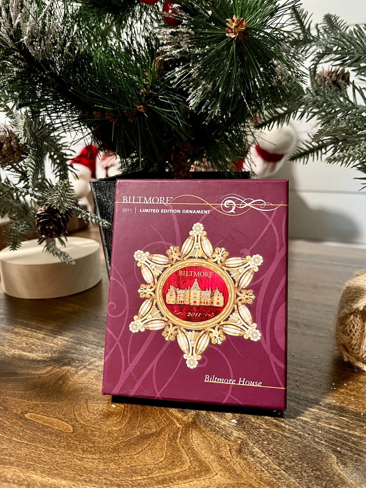 BILTMORE HOUSE 2011 LIMITED EDITION ORNAMENT