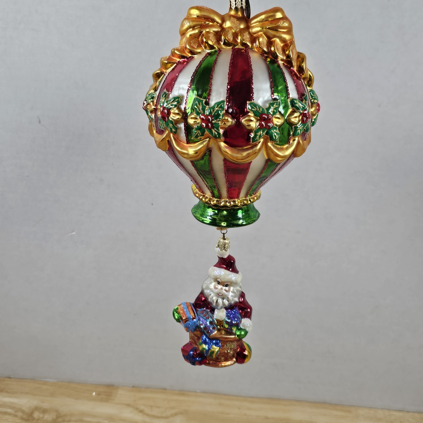 Christopher Radko Soaring To Holiday Heights Santa Hot Air Balloon Ornament
