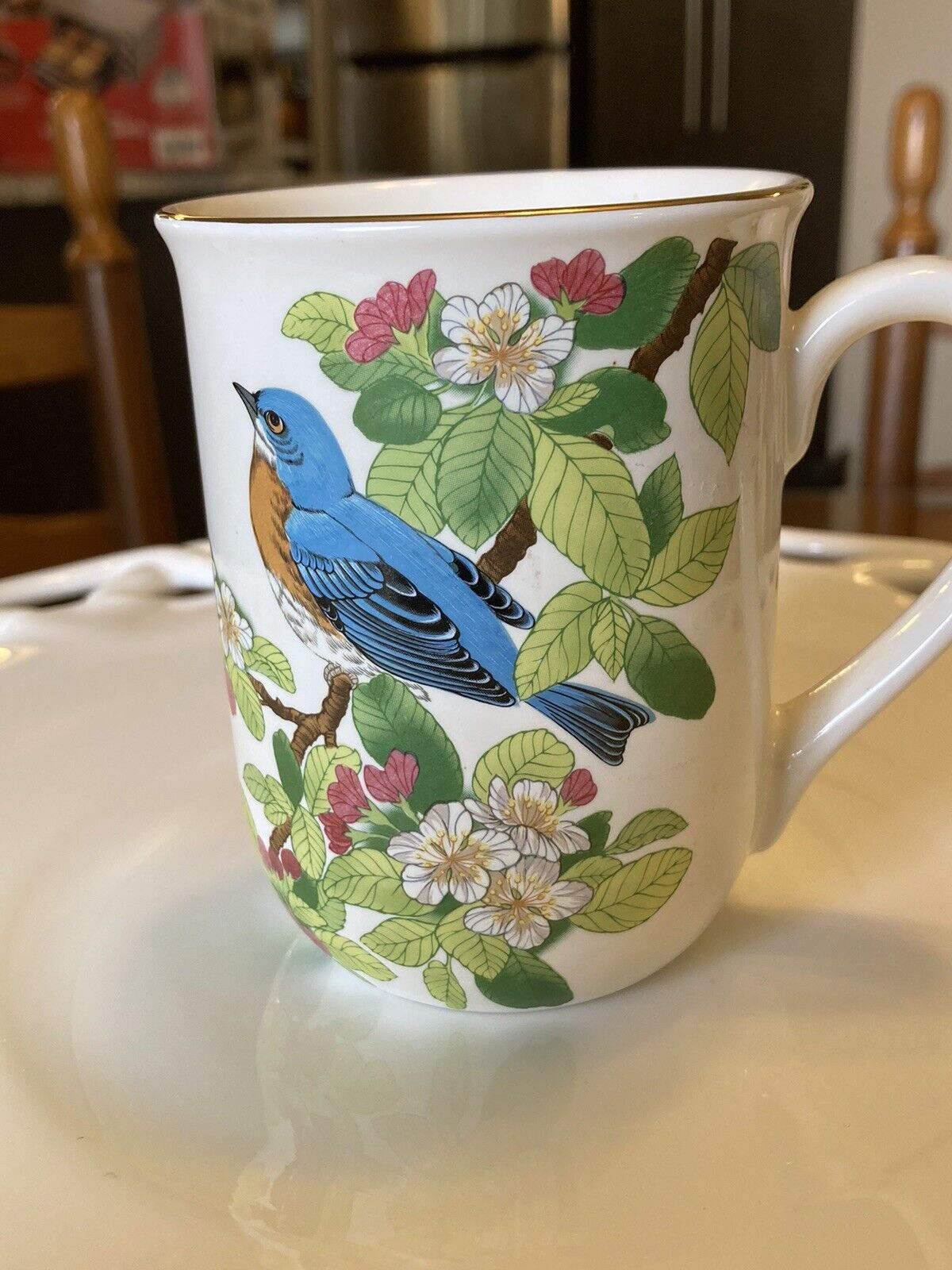 Otagiri Vintage Mug Bluebird and Floral Pattern, excellent condition