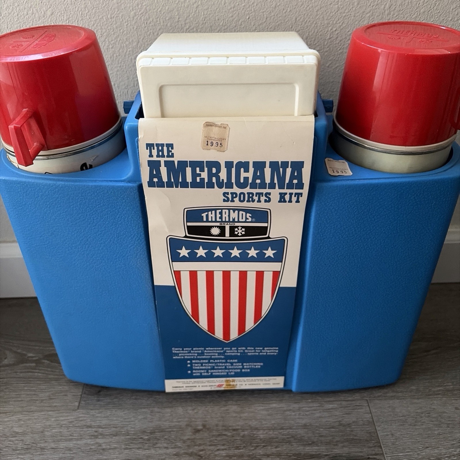 THE AMERICANA SPORTS KIT THERMOS VINTAGE COMPLETE RARE