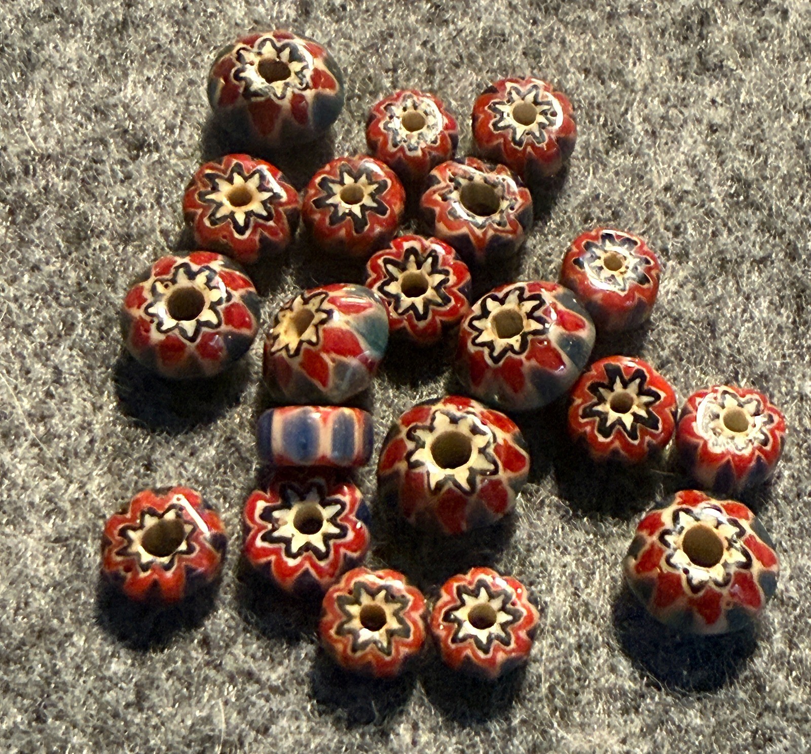 20 Original Chevron Glass Trade Beads Huron Indians 1700\'s Red White Blue