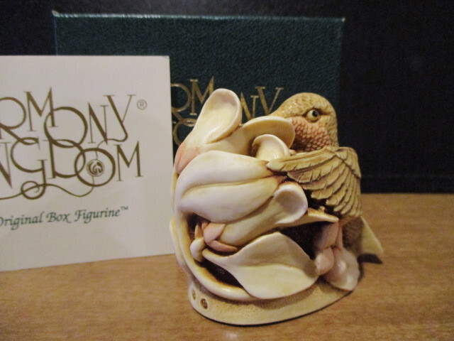 Harmony Kingdom Sweet Serenade Humming Bird UK Made Box Figurine