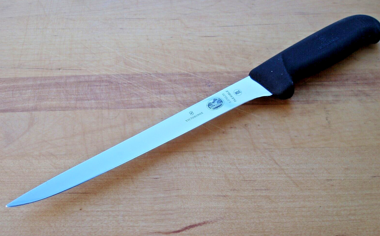 Victorinox Fillet Knife 8 inch Flexible Boning Blade Black Fibrox Handle New