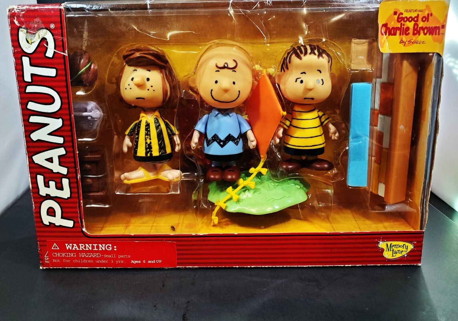 Memory Lane 2002 Peanuts Gang Figure Set “Good ol’ Charlie Brown\