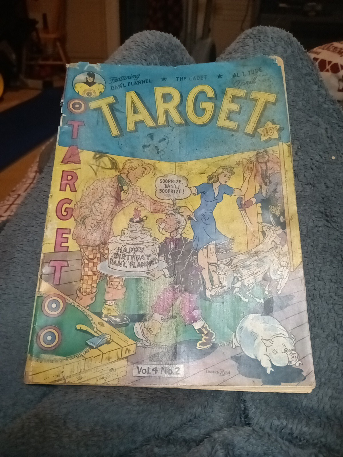 Target Comics v4 #2 (#38) Apr 1943 The Cadet Chameleon Dan'l Flannel Golden Age 