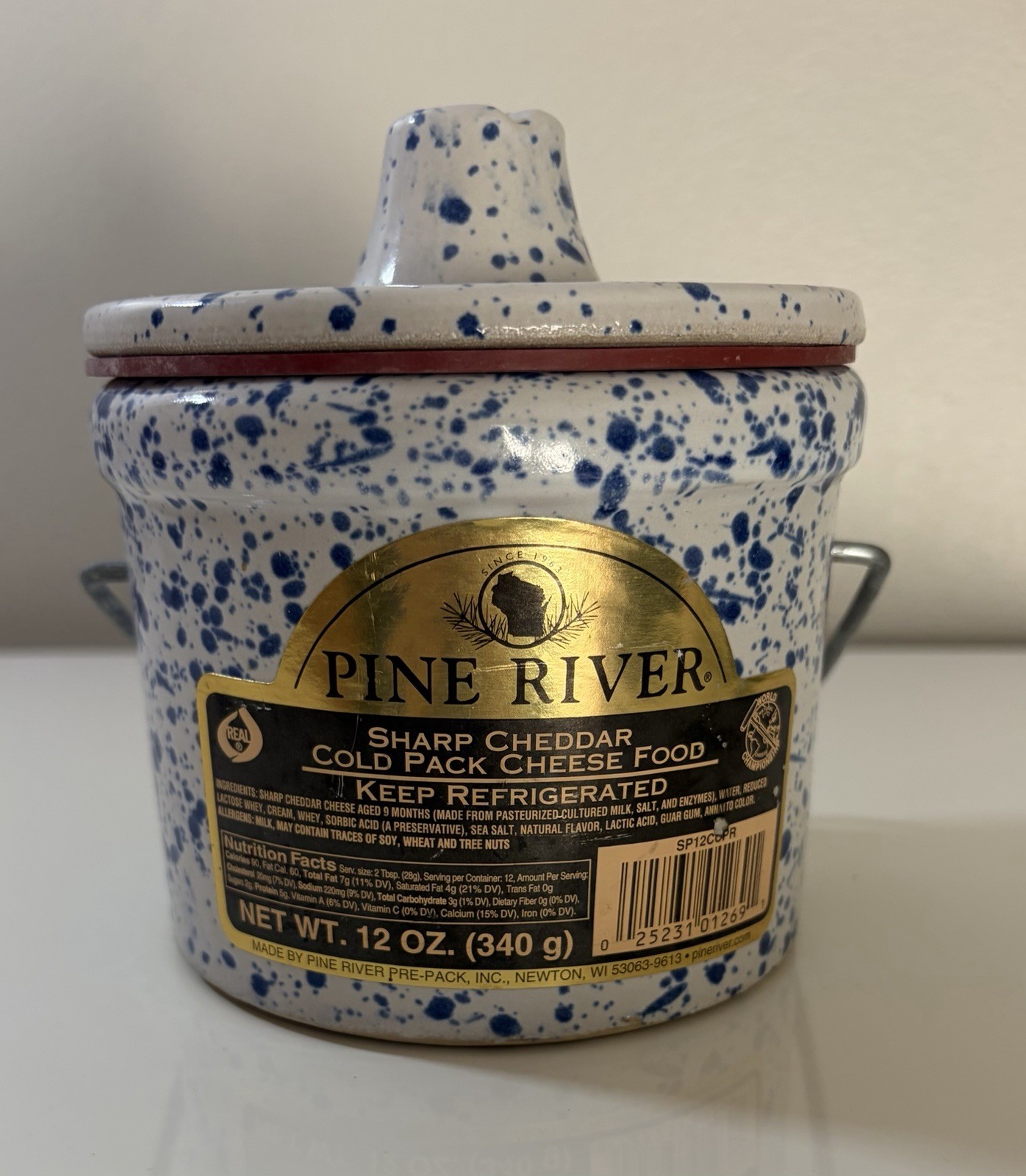 Pine River Sharp Cheddar Cheese Crock Blue Speckled Bale Lid 12 oz 5
