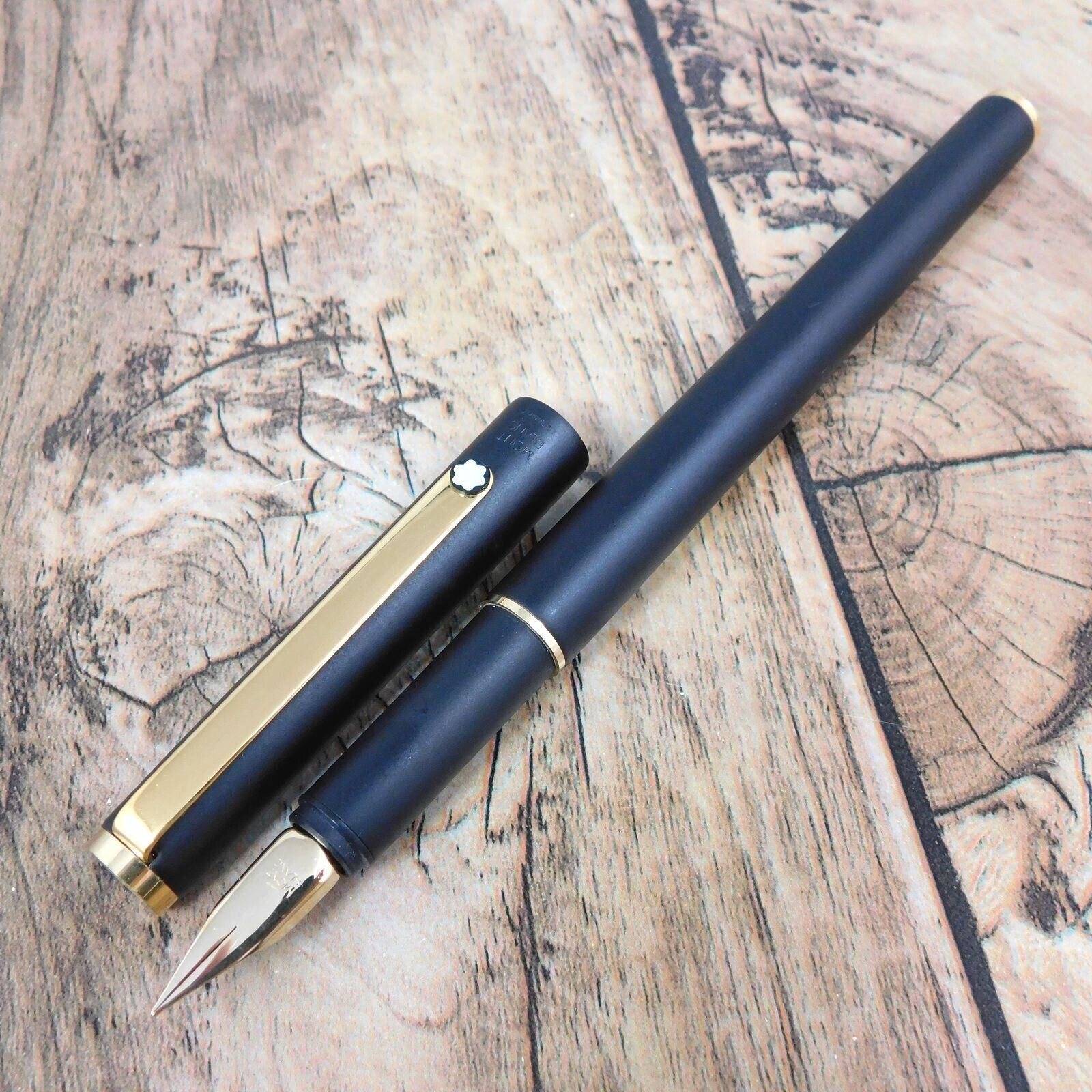 MONTBLANC NOBLESSE BLACK FOUNTAIN PEN VINTAGE GERMANY A227