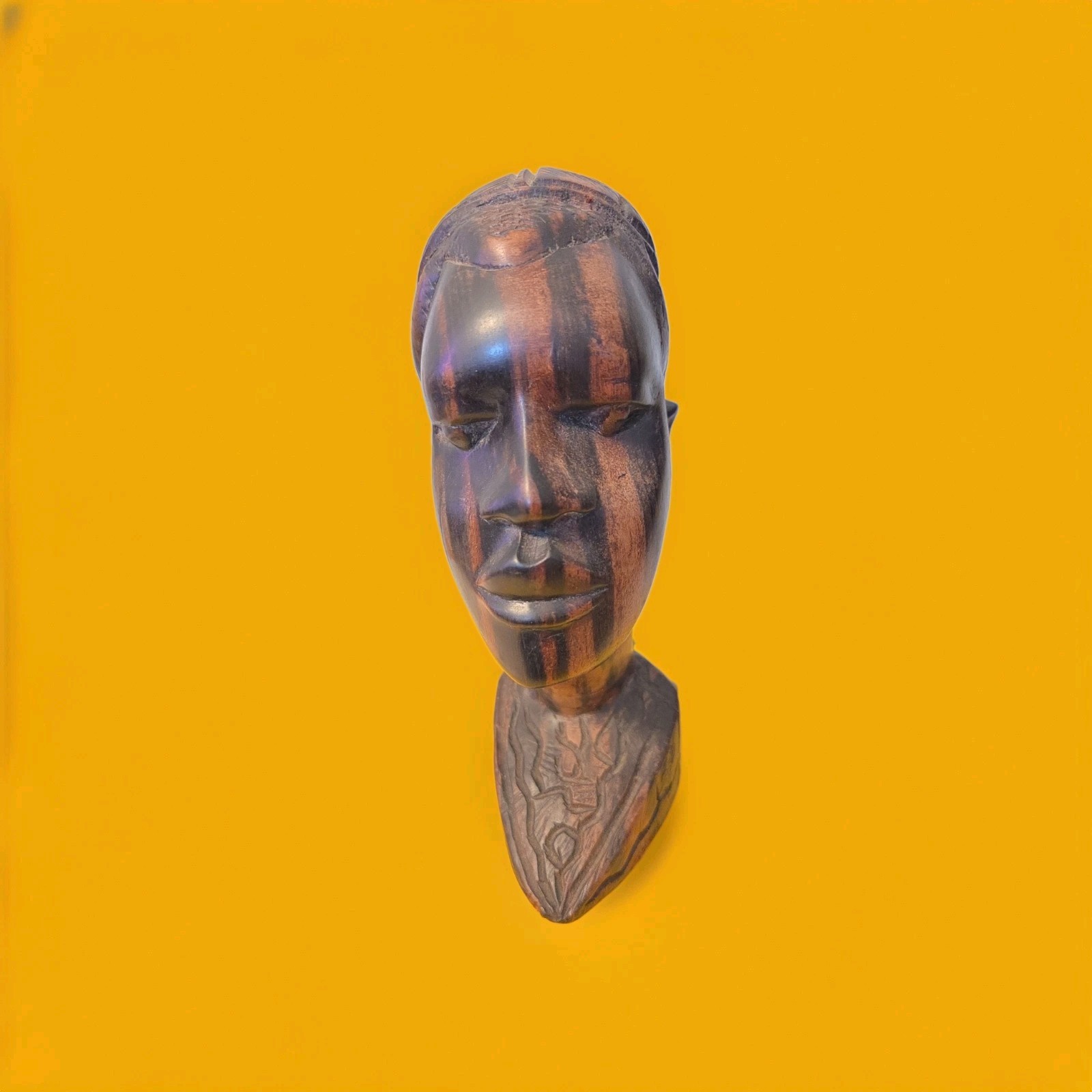 Title: “Vintage Hand-Carved African Ebony Bust Sculpture—Unique Tribal Art 8.5in Title: “Vintage Hand-Carved African Ebony Bust Sculpture—Unique Tribal Art 8.5in