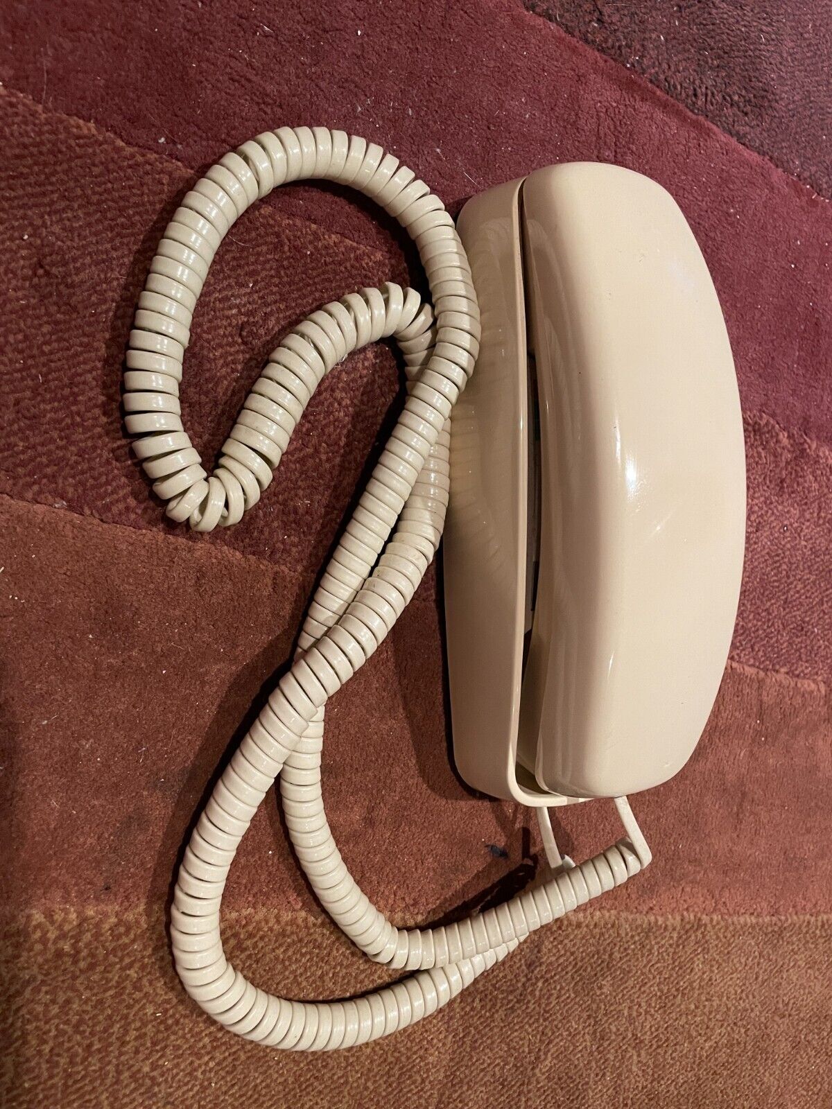 Vintage AT&T Trimline 230 Beige Color Touchtone Dial Wall or Desk Use Telephone