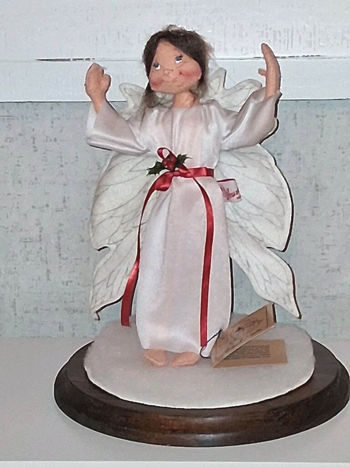 ANNALEE 1991 ANGEL Mobilitee Artist Doll Wt Fabric Wings Red Holly Belt #543091 ANNALEE 1991 ANGEL Mobilitee Artist Doll Wt Fabric Wings Red Holly Belt #543091