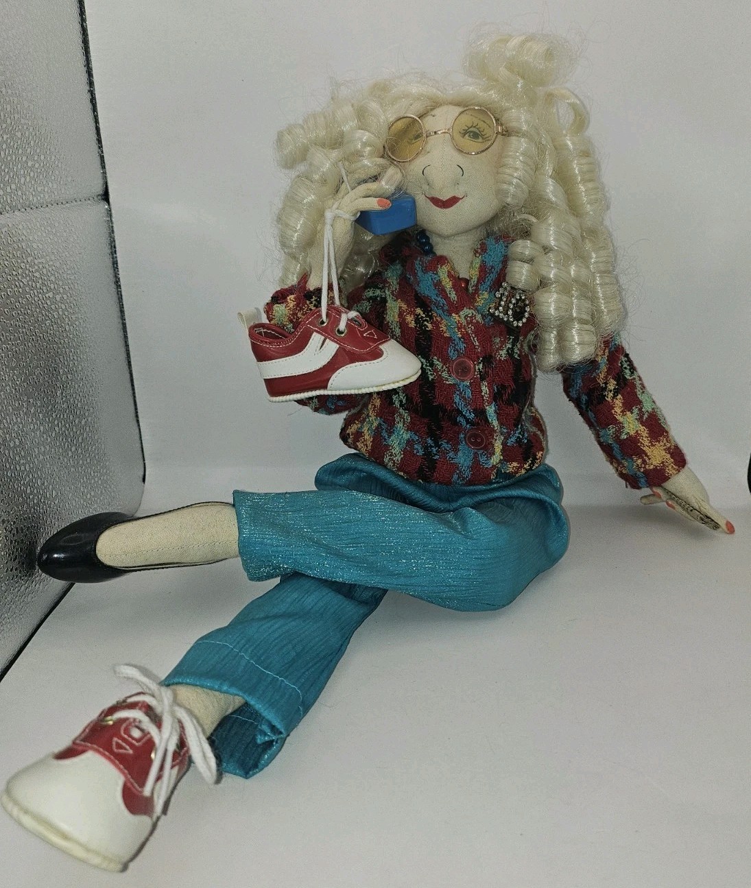 Vtg Large OOAK Art Doll Fanning Sparks Jill Maas? Crazy Blonde Shoe Lady Sitting Vtg Large OOAK Art Doll Fanning Sparks Jill Maas? Crazy Blonde Shoe Lady Sitting