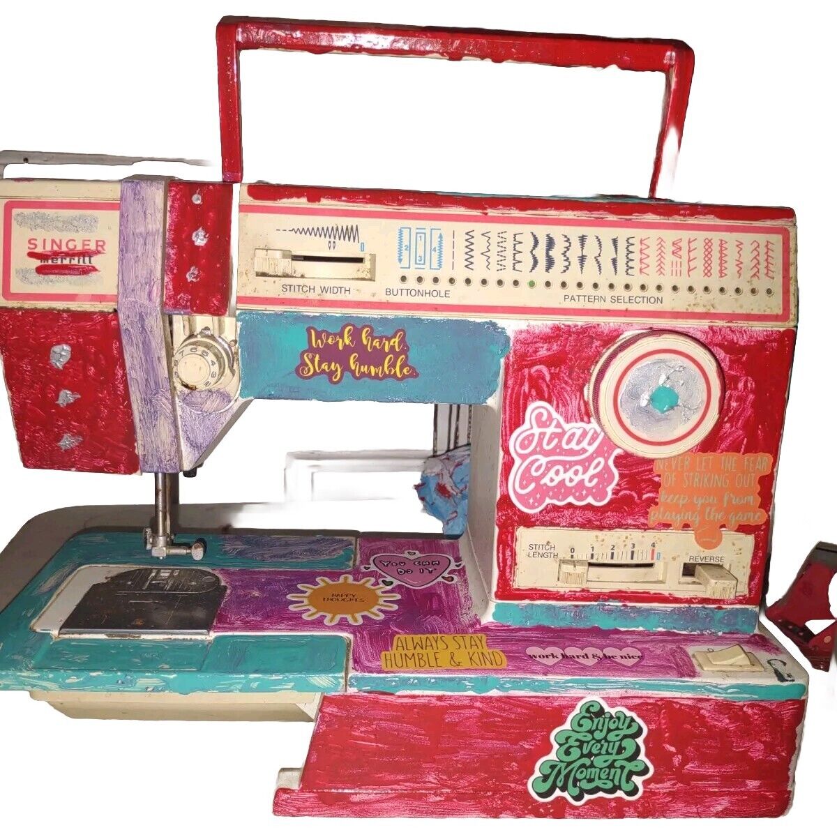 SINGER Sewing Machine retro Decorative BEGINNER Vintage model 4552 Green RED