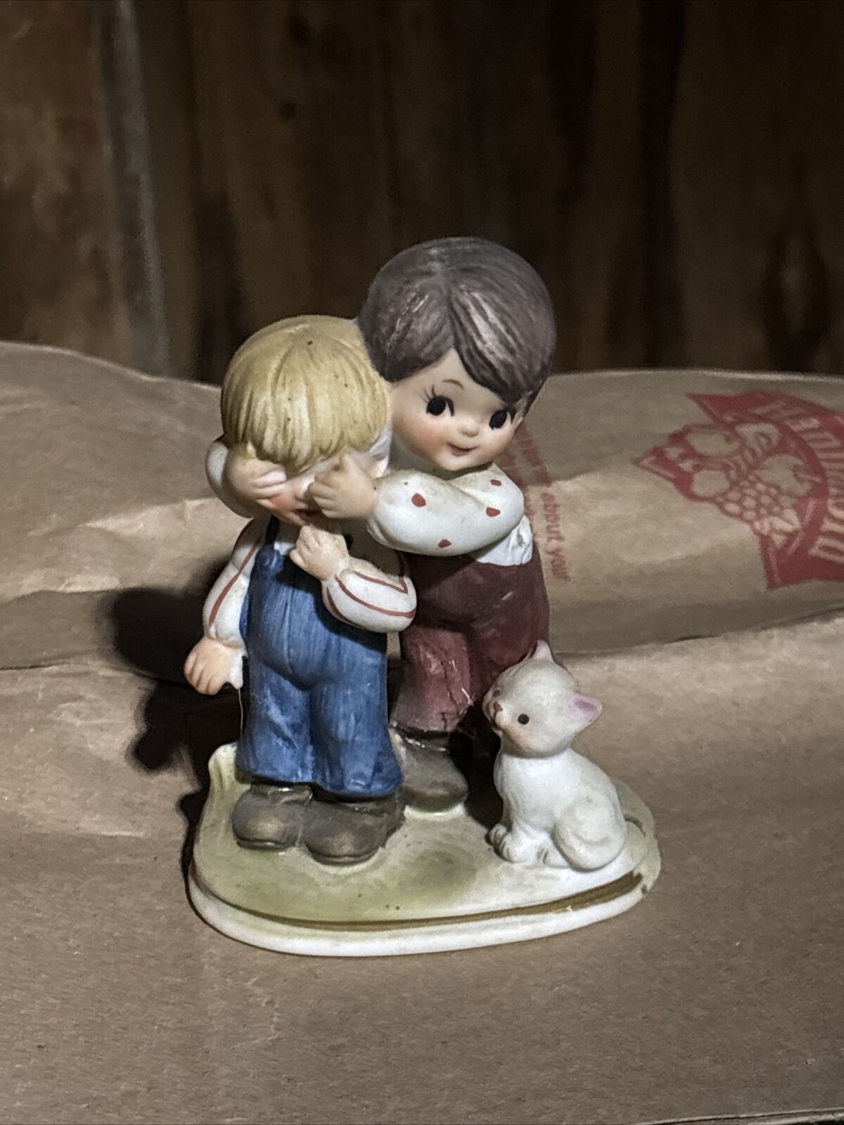 Vintage Lefton Porcelain Figurine #6188 Boy surprising other boy with a Kitten 