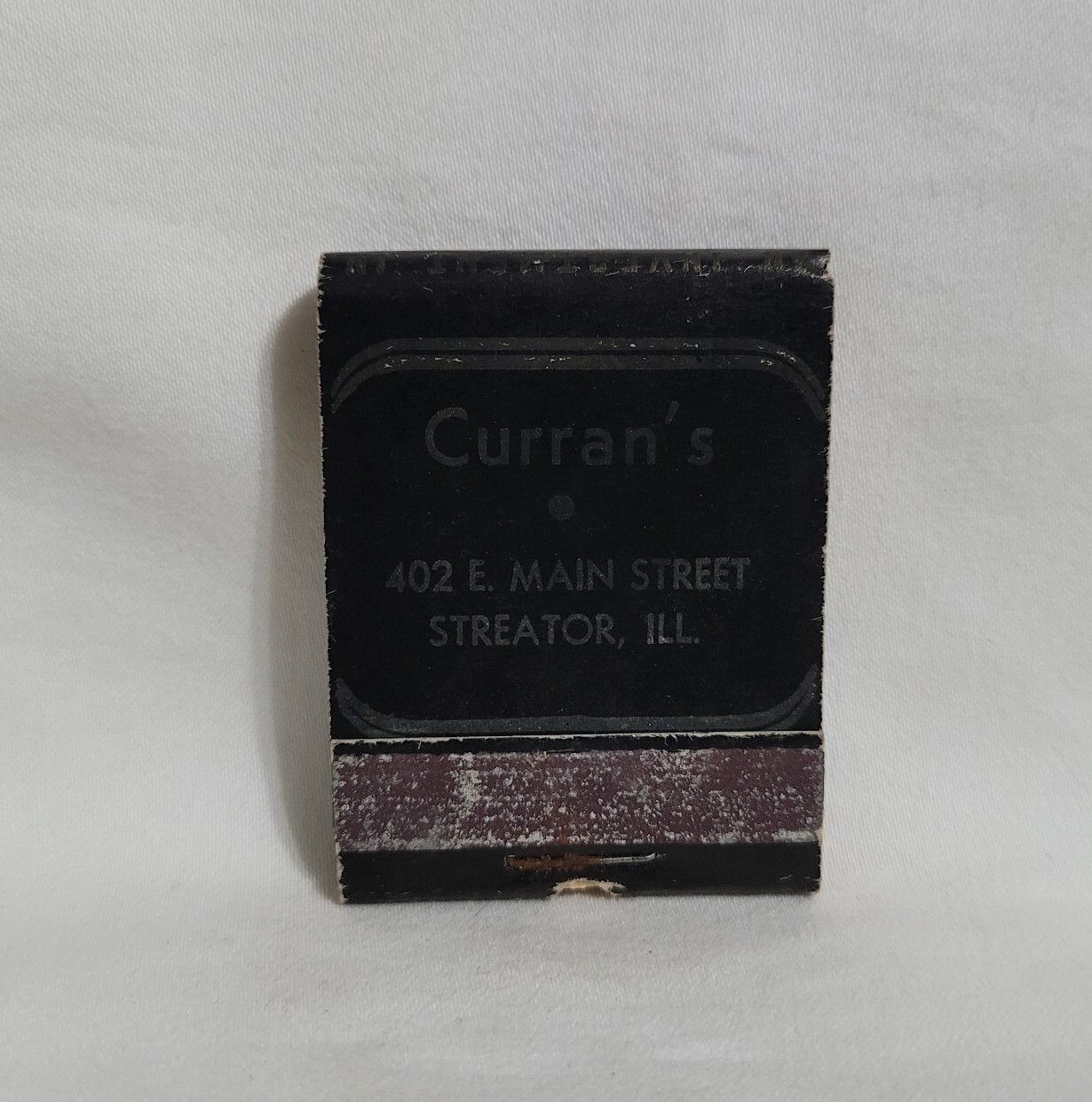 Vintage Matchbook Curran\'s Men\'s Wear Clothing Store Streator IL Advertising