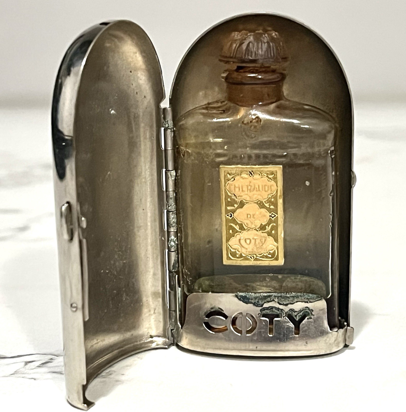 Vintage Coty Nickel Metal Travel Case W/ Empty Emeraude Bottle ‘20s ‘30s (#ms)